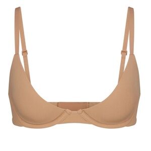 SKIMS Fits Everybody Plunge Bra